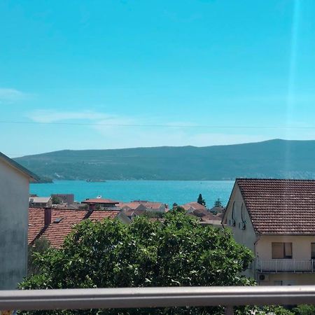 Apartmani Cupara Tivat Buitenkant foto